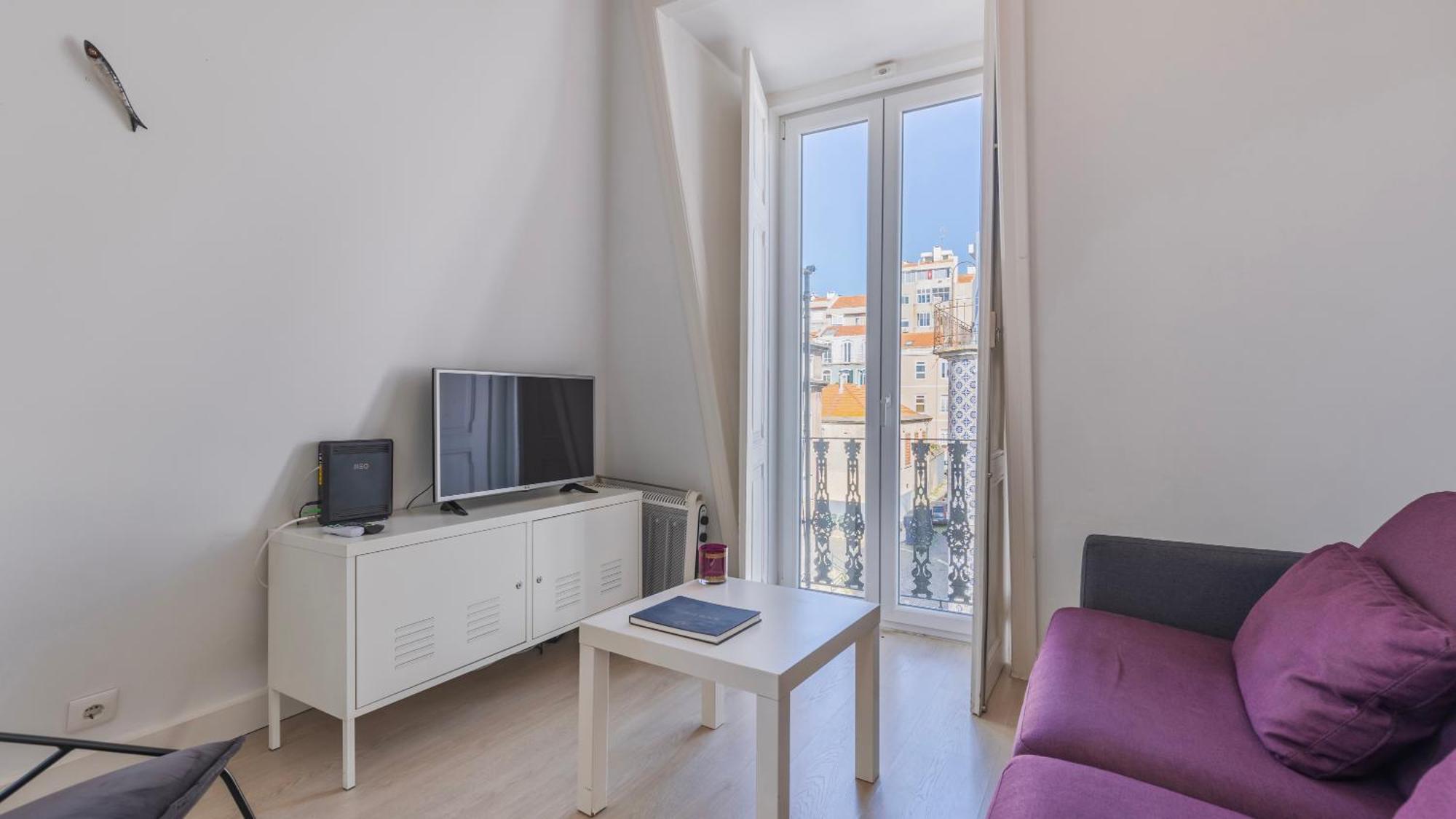 Classic Topfloor Apartment By Lovelystay Lisboa Extérieur photo